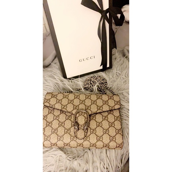 gucci gg supreme monogram dionysus chain wallet